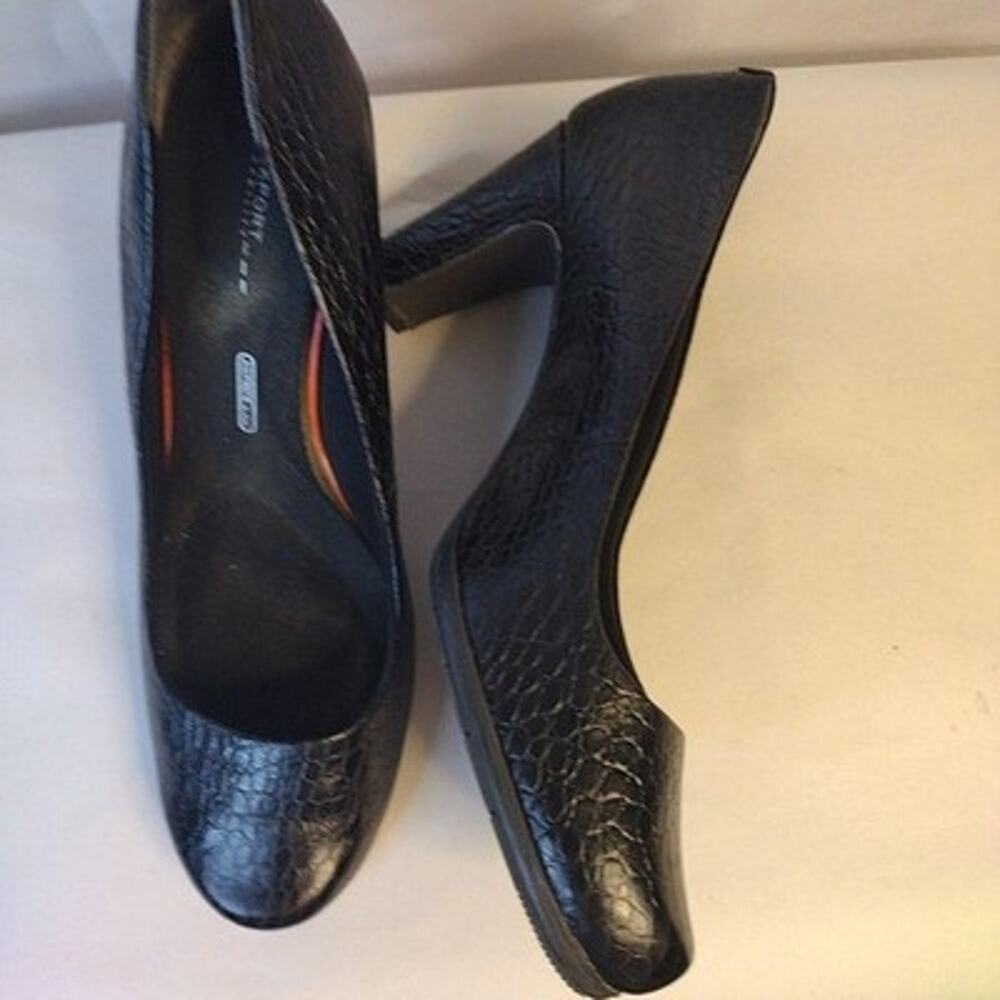 Rockport Shoes Womens Size 10.5 Black Croc Leather Round Toe Block Heel Pumps - Picture 2 of 9
